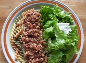 Hình của món Gà băm sốt cà.