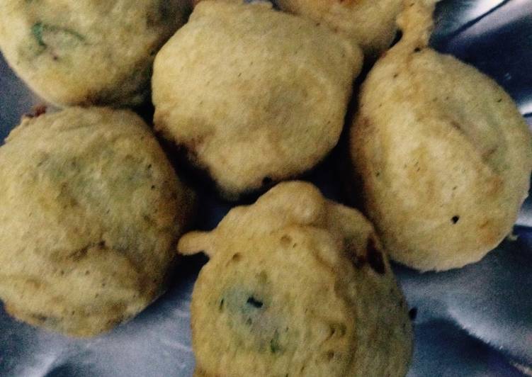 Recipe of Refreshing Aloo Ki kachori
