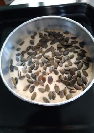 รูปของ ขนมสังขยาหน้าฟักทอง (Sung-khaya cake toast pumpkin seeds)