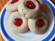 Una foto de galletas con pepitas