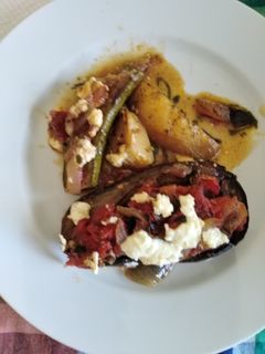Φωτογραφία της συνταγής Μελιτζάνες στο φούρνο με σάλτσα και όχι μόνο