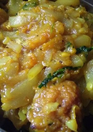 লাউ ঘন্ট রেসিপির প্রধান ছবি