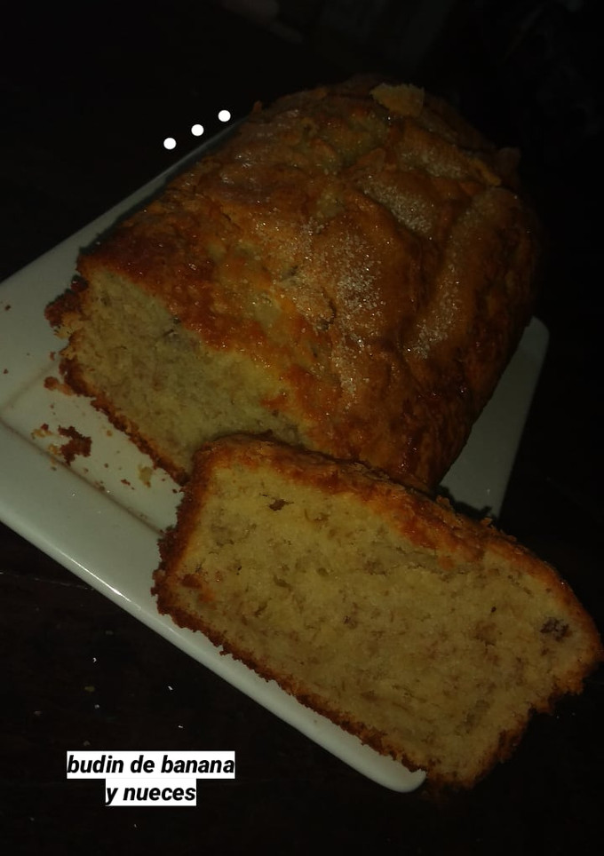 Una foto de Budín de banana y nueces