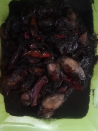 Cara Gampang Membikin Resep Cumi tinta hitam saus tiram yang Bisa Manjain Lidah Anti Ribet, Sempurna