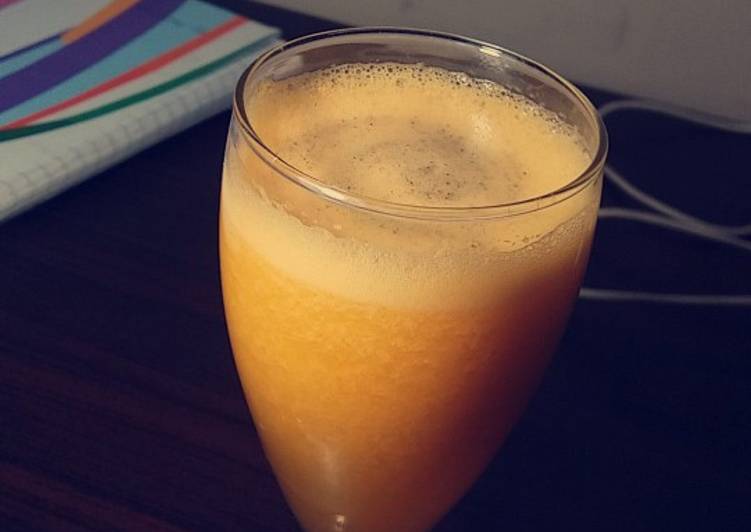 How to Make Super Quick Homemade Orange Juice