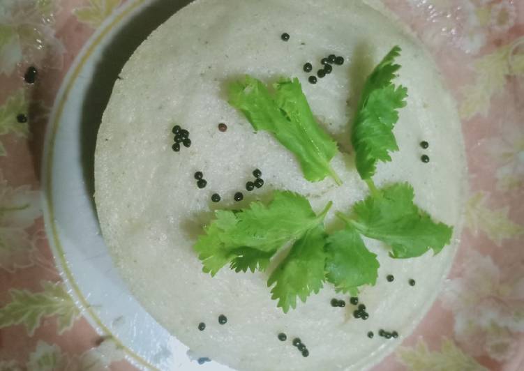 Mini rava dhokla