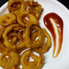 A picture of Onion rings.