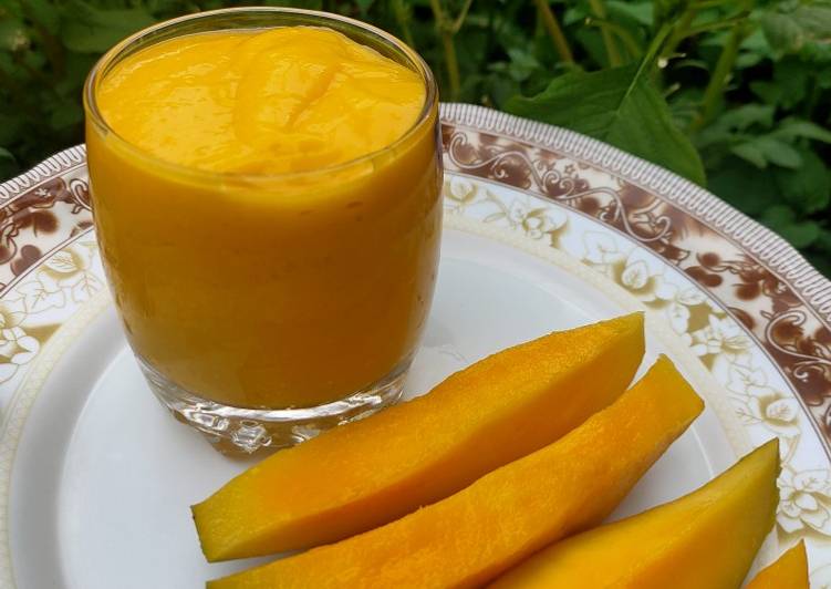 How to Make Quick Mango lassi