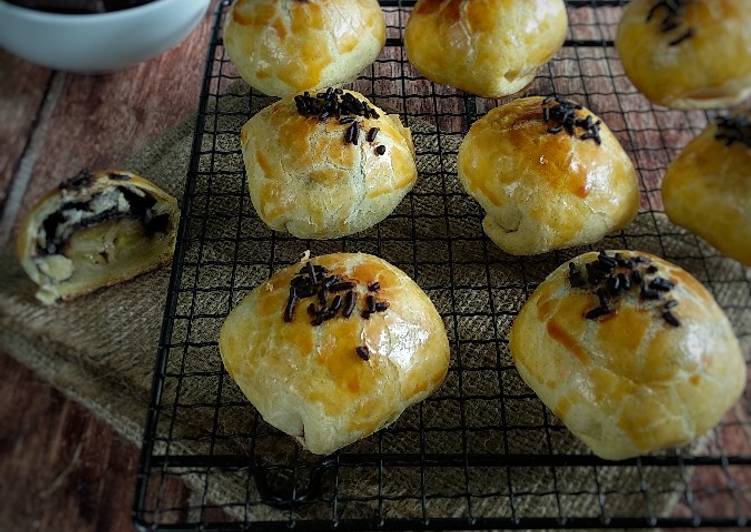 Langkah Mudah untuk Menyiapkan Bolen Pisang, Enak Banget