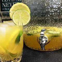 Una foto de Cómo hacer una rica limonada de naranja 🍊🍋