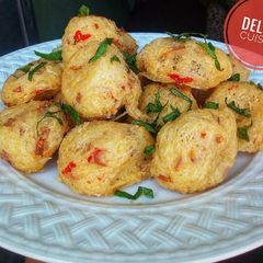 Crispy yam balls A picture of Crispy yam balls.