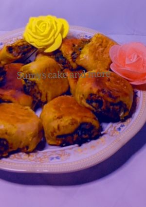A picture of Fish rolls.