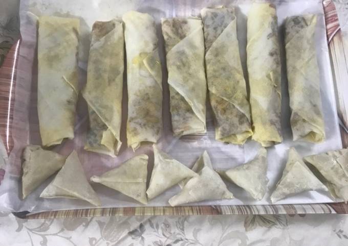 Recipe of Award-winning Chicken samosas n rolls