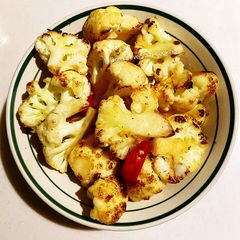A picture of Dry-fried cauliflower 干煸花椰菜.