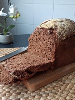 Una foto de Pan dulce de chocolate y almendras en panificadora Lidl