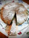 Torta semplice con farina di canapa