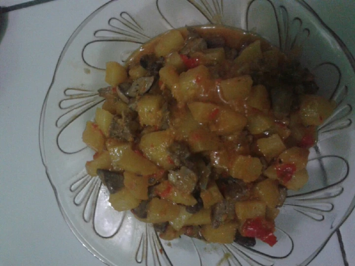 Langkah Mudah untuk Membikin Resep Sambal goreng kentang ati ayam #BikinRamadanBerkesan yang Sempurna Anti Ribet, Menggugah Selera