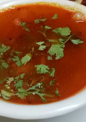 A picture of Tomato rassam.