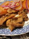 Papas doradas con carne delisa