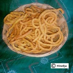 A picture of Upma Murukku { Savoury Snack }.