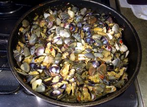 Una foto de Almejas en Salsa de Ostión y Jengibre