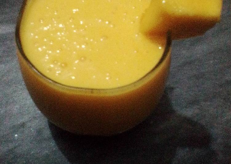 How to Make Perfect Mango Milkshake