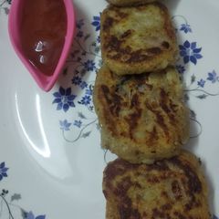 A picture of Aloo crispy snack.