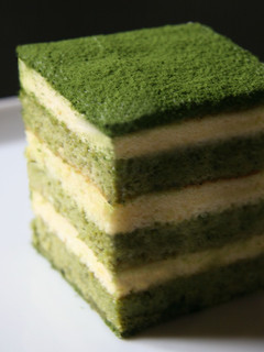 Una foto de Matcha Tiramisú Cake