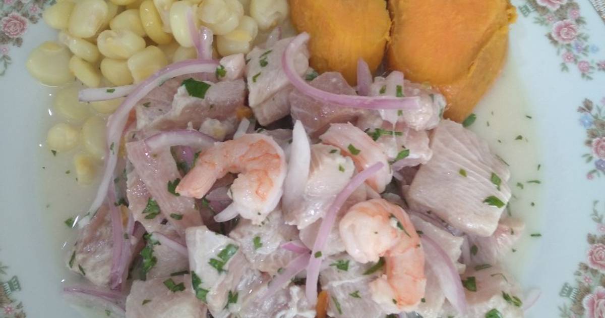 Ceviche de pescado con langostinos Receta de Nestor Cortez- Cookpad