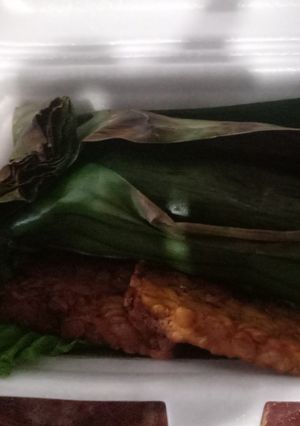 Foto resep Nasi bakar ayam suwir