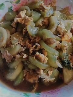 รูปของ แตงกวาผัดไข่