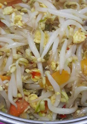 Foto resep Tumis kecambah wortel