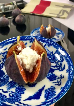 Une photo de Figues au fromage de chèvre frais