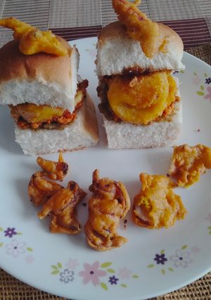 A picture of #NVM#Maharashtrian street food Vada pav.