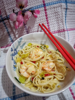 Foto resep Fettuccine Aglio Olio + Bayam | Ala Rumahan