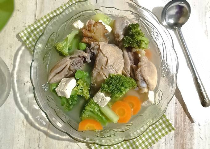 Resep Sup Ayam Brokoli Wortel Tahu 311 oleh DiYos Nie Cookpad