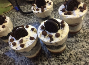 Una foto de Shots de galletitas oreo 🇺🇾