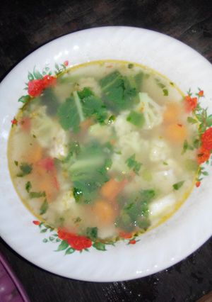 Foto resep Sop kembang kol, baso, dan tempe