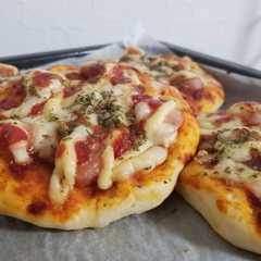 รูปของ Roti pizza mini