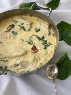 Une photo de Poulet à la toscane 🇮🇹