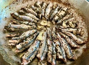 Foto di 173 • “Alici in tortiera” (in padella, ricetta napoletana)
