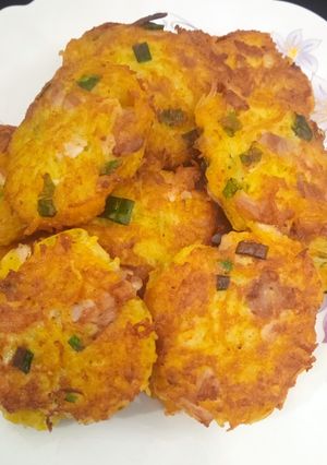 عکسی از دستور کوکو مرغ🥔🧅