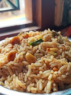 கோவில் புளியோதரை (Kovil puliyotharai recipe in tamil) செய்முறை முக்கிய புகைப்படம்