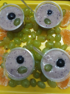 इंस्टेंट फ्रूट आइसक्रीम (instant fruit ice cream recipe in Hindi) रेसिपी मुख्य फोटो