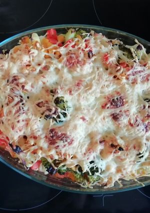 Tepsis zöldséges rizs recept fotója