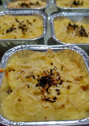 Foto resep Macaroni bolognese tutup mashed potato