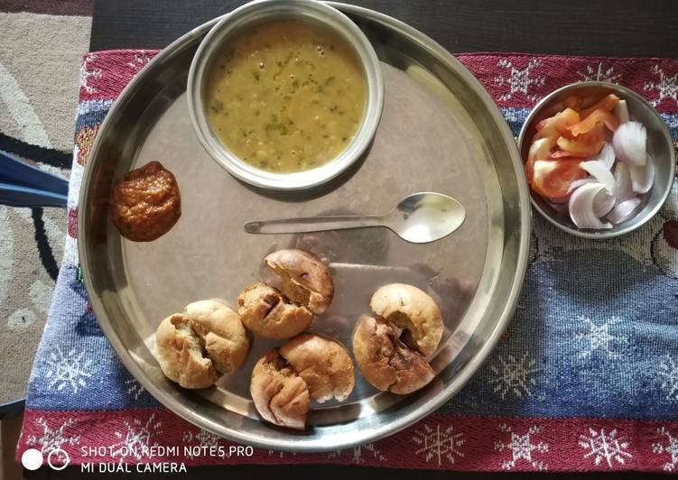 Simple Way to Make Award-winning Daal Baati and Lehsun chutney