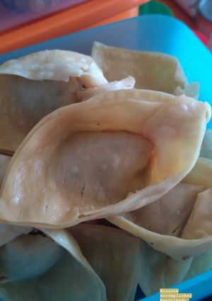 Foto resep Pangsit Goreng isi Bakso dan Nugget