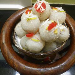 A picture of Coconut Laddu.