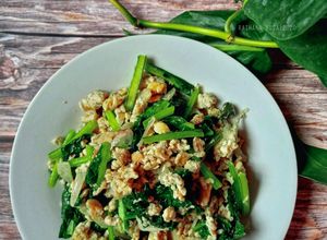 Gambar Sawi Goreng Pecah Telur